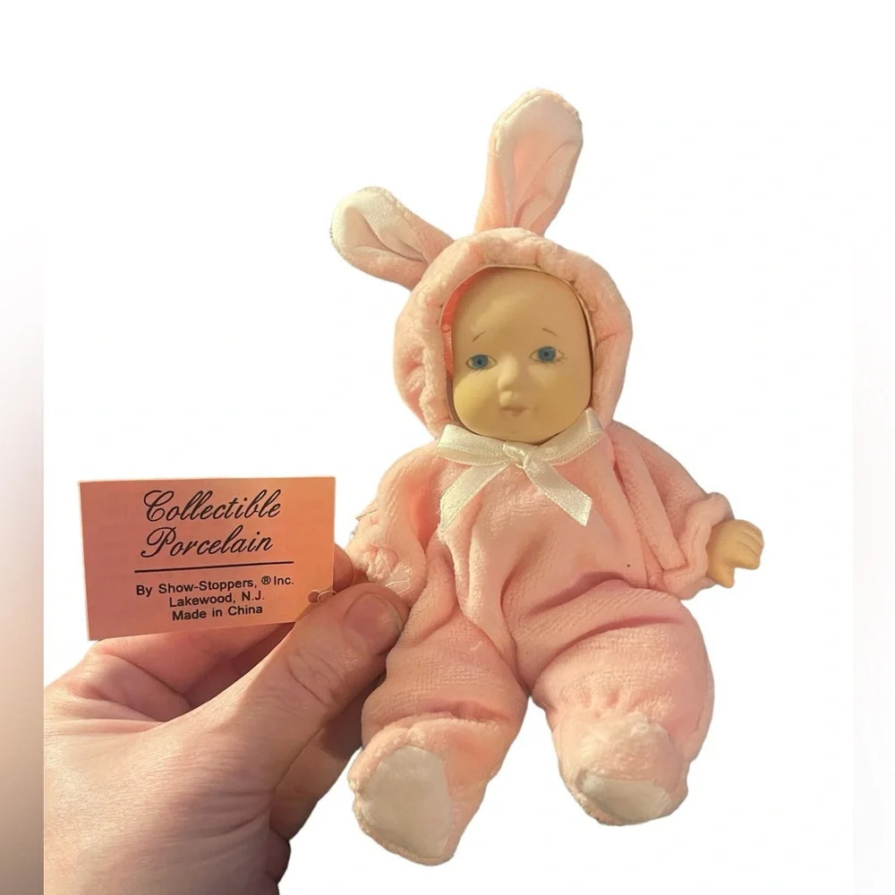 Show stoppers collectible porcelain bunny plush